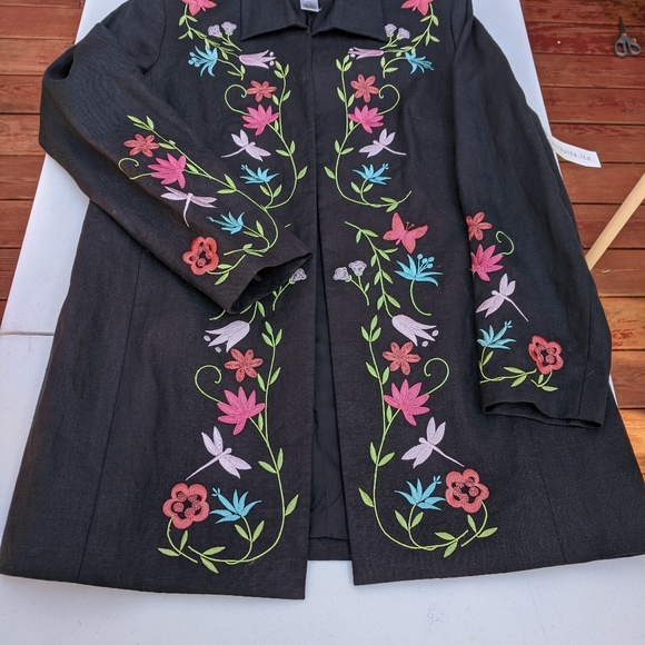 PURSUITS LTD. FLORAL DESIGN JACKET! NWT! - Picture 14 of 16